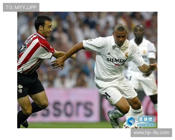 全面呈现重庆足球名将生涯故事与辉煌成就深度档案图鉴集萃精华录